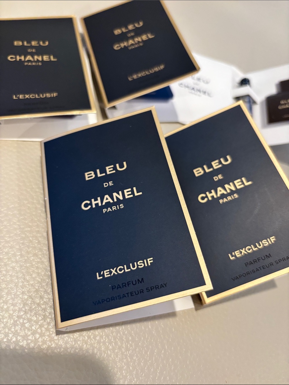 BLEU DE CHANEL L’EX LUSIF PARFUM (5 samples ) - Picture 2 of 4